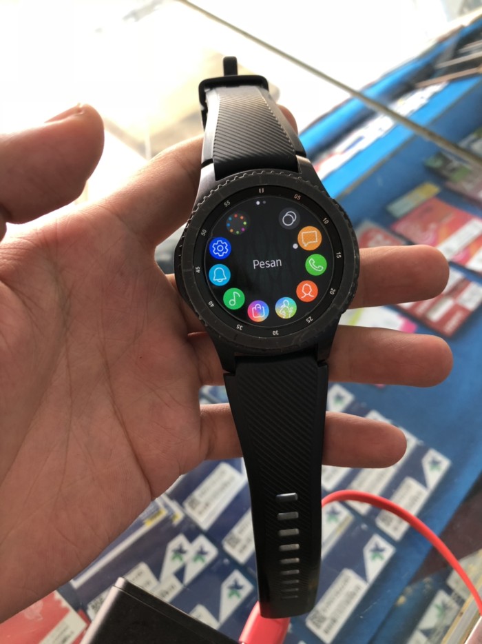 samsung gear s3 frontier second