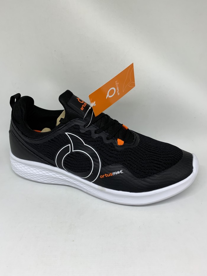 Foto Produk Sepatu running Ortuseight original CEREZA black white new 2019 dari Kicosport