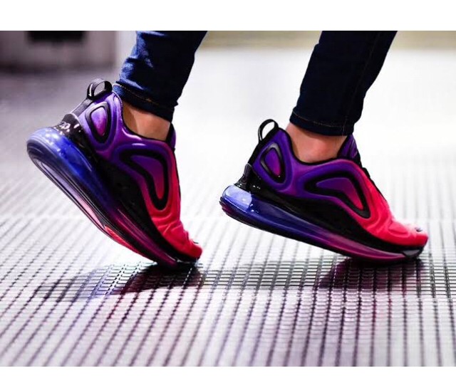 nike air max 720 hyper grape
