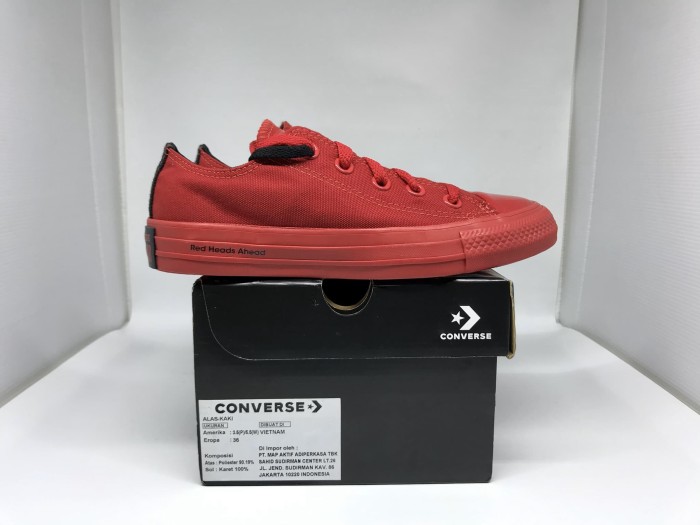 red and black converse all stars