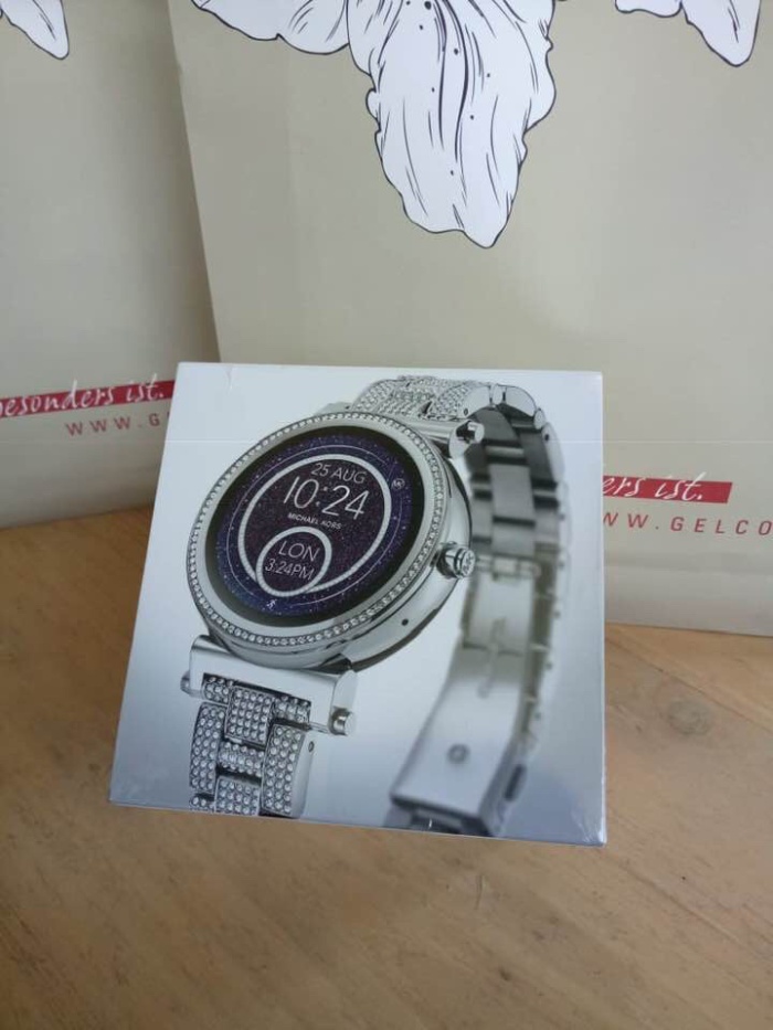 michael kors access sofie smartwatch mkt5024