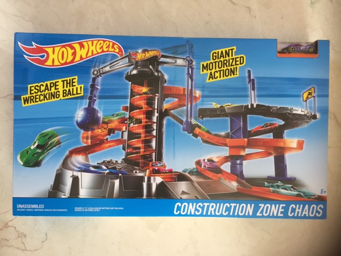 hot wheels construction zone chaos