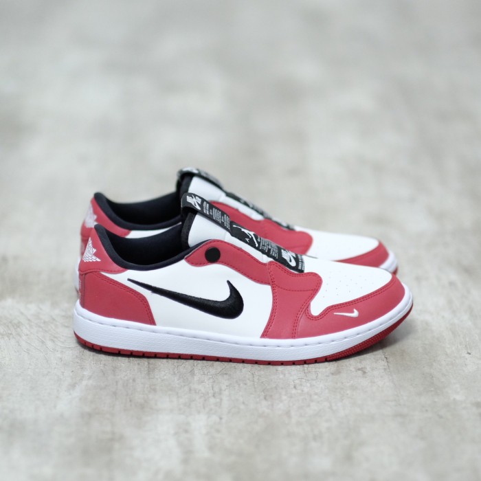 jordan 1 chicago slip on