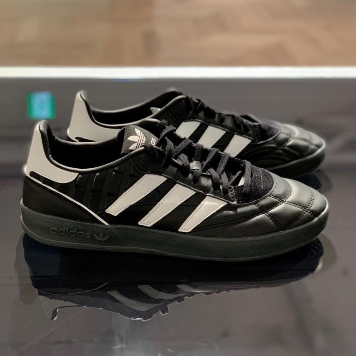 adidas sobakov red white blue