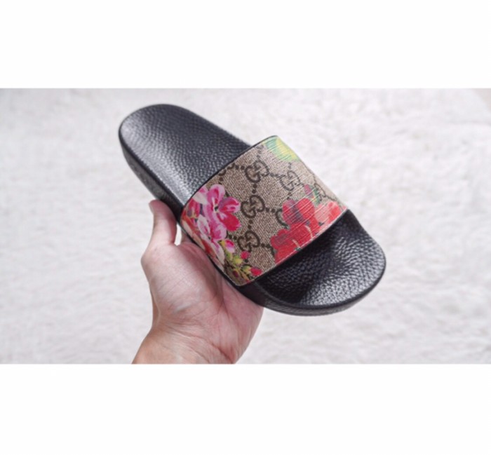 ua gucci slides