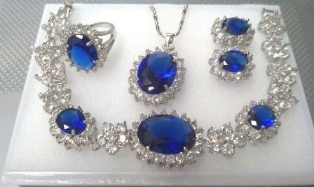 Jual Perhiasan 1 Set Kalung Gelang Cincin Anting Batu jual perhiasan 1 set kalung gelang cincin anting batu