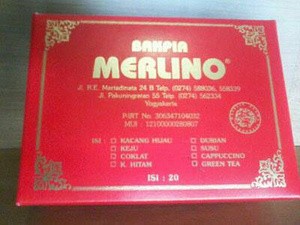 Jual Bakpia Merlino - Bakpia mania  Tokopedia