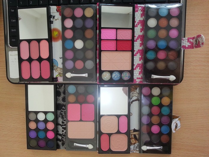 jual dompet eyeshadow palette motif lxl make up kit jual dompet eyeshadow palette motif lxl make up kit