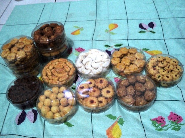 Katalog Kue Lebaran Travelbon.com Katalog Kue Lebaran Travelbon.com