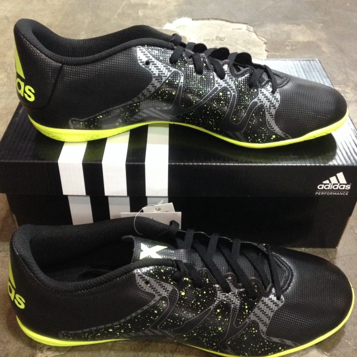 jual adidas x 15 4 in hitam size 42 sepatu futsal jual adidas x 15 4 in hitam size 42 sepatu futsal