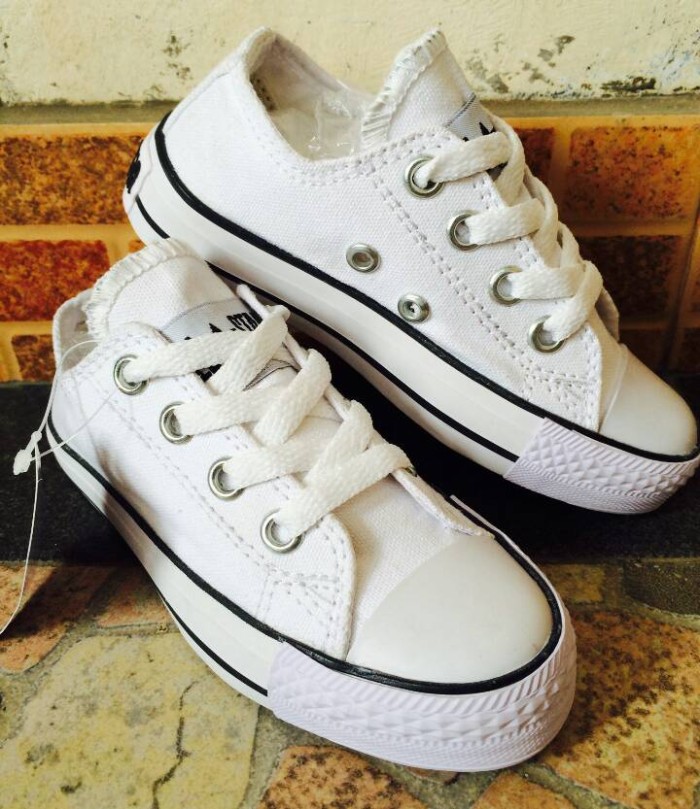 sepatu converse anak