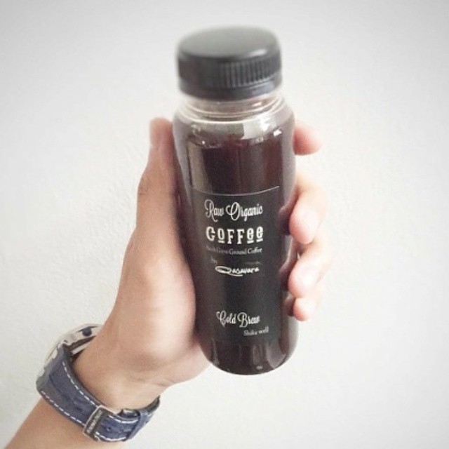 BOTOL / JAR PLASTIK SUSU MINUMAN JUS 250ML
