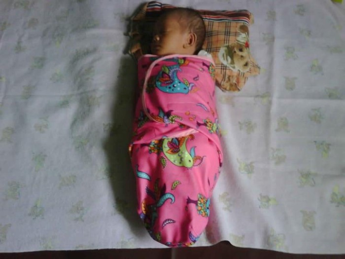 ... Dita Baby Collection Bedong Instan Topi 2in1 Kuning Daftar Update Source Bedong instan velcro &