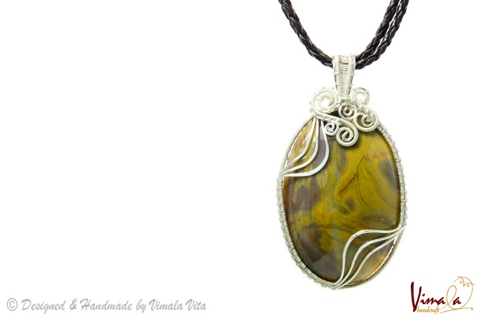 jual liontin batu alam agate dgn anyaman kawat tembaga jual liontin batu alam agate dgn anyaman kawat tembaga
