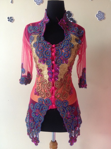 jual kebaya pengantin modern kebaya pendek pd070 solokebaya net jual kebaya pengantin modern kebaya pendek pd070 solokebaya net