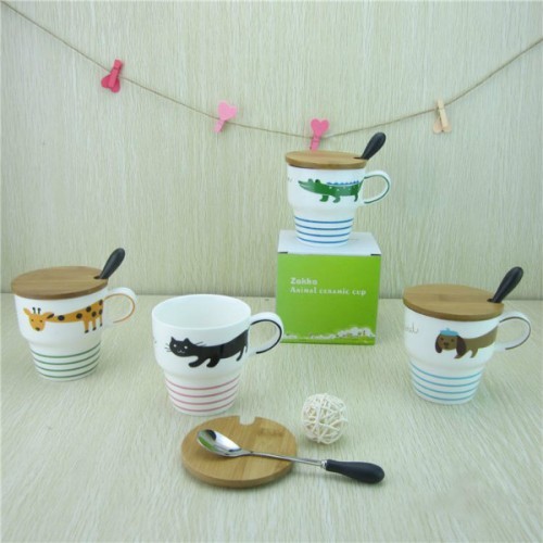 ANIMAL TAIL CUP / MUG BUAYA ANJING KUCING JERAPAH LUCU SENDOK TUTUP