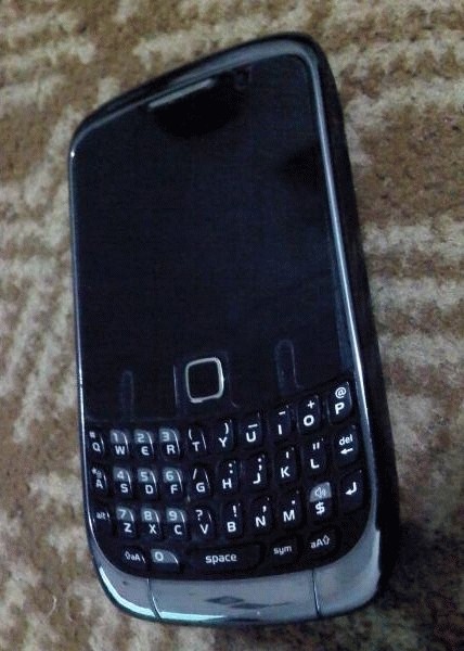 Фото BlackBerry 9300 Gemini