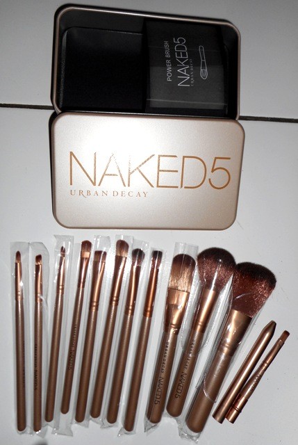 jual kuas make up 5 brush set naked5 isi 12 pcs jual kuas make up 5 brush set naked5 isi 12 pcs
