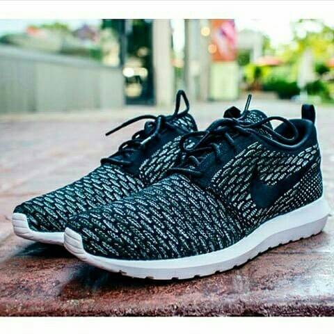 jual nike roshe run