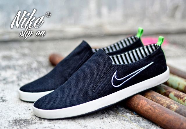 jual nike slip on hitam sepatu casual pria sepatu slop jual nike slip on hitam sepatu casual pria sepatu slop
