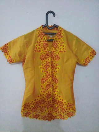 Jual Preloved kebaya modern - Kab. Bekasi - Thadidanka ...