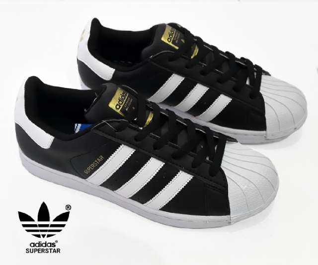 superstar black and white