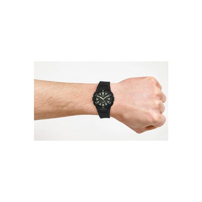 Qamp;Q QP5507P Jam Tangan Pria - Hitam - Karet .