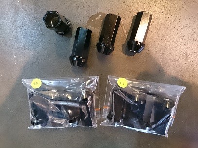 Racing Nut M17 x 1.25 Long 48mm Black SSR (4pcs/pack)