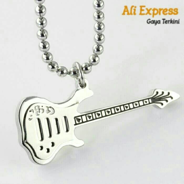 Musik Gitar Liontin Kalung Fashion Punk Necklace dengan Rantai Logam (Hitam )-Intl.