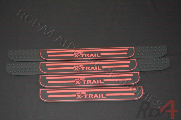 Sillplate / Silplate Samping Karet All New X-Trail / Xtrail 2014