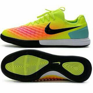 nike magista obra futsal