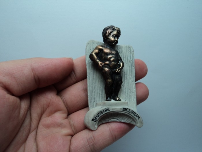 Jual Souvenir Tempelan Kulkas Kado Negara Belgia Souvenir Luar