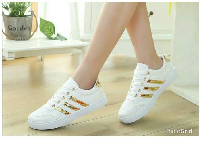 Harga Sepatu Olahraga Putih Gold Travelbon.com Harga Sepatu Olahraga Putih Gold Travelbon.com