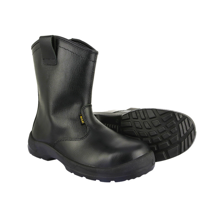 safety boots slip on