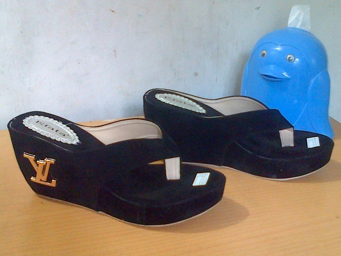 Harga Sepatu Lv Hargano.com Harga Sepatu Lv Hargano.com