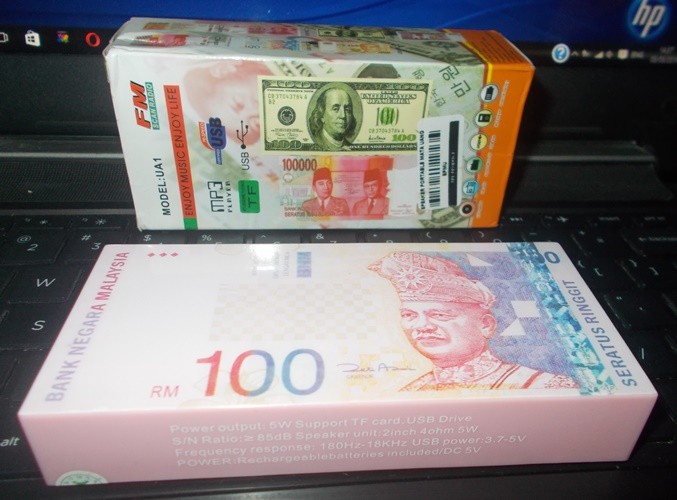 Jual Speaker Portabel Bentuk Uang Ringgit Malaysia Model Duit 100 Ringit Kota Medan Dollar Emas Tokopedia