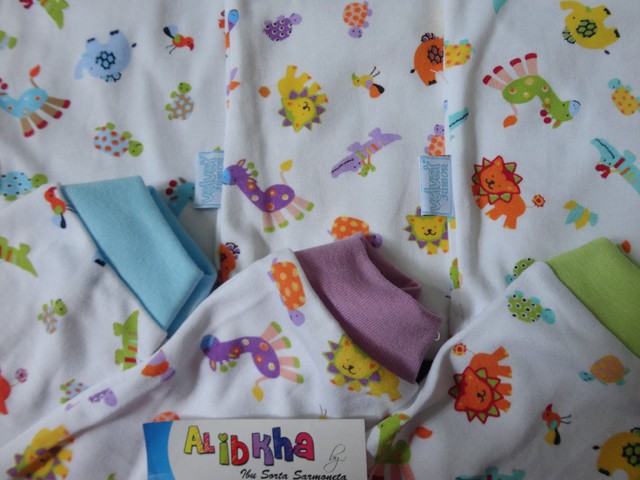 jual stelan piyama velvet uk ll motif print alibkha jual stelan piyama velvet uk ll motif print alibkha
