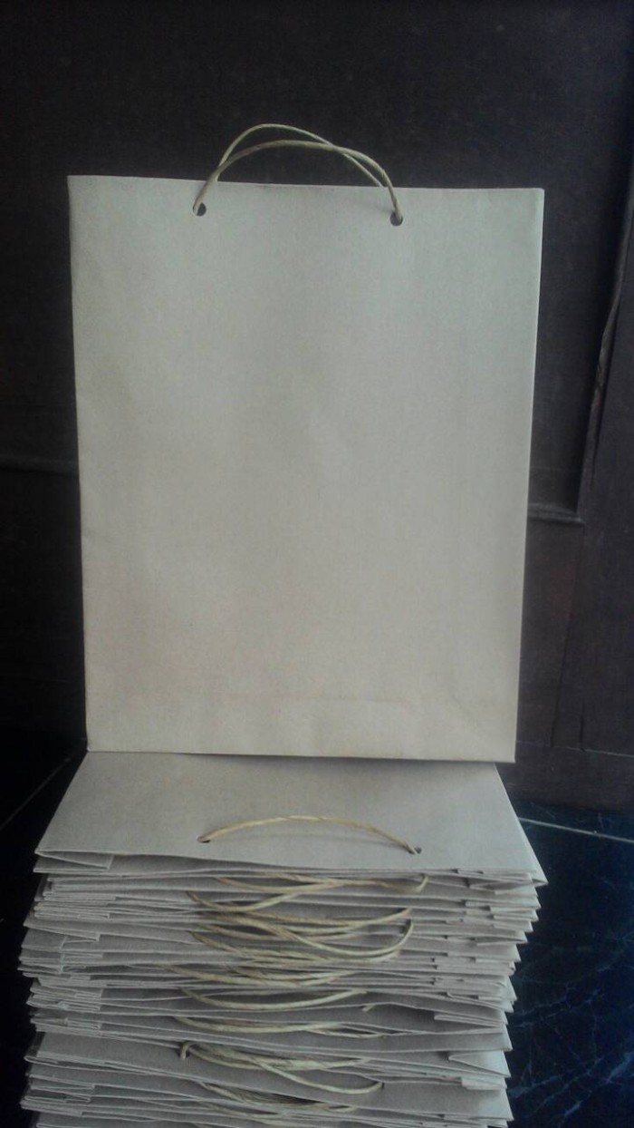 Jual paper bag/ tas kertas kraft coklat 18x5x24 - ummi