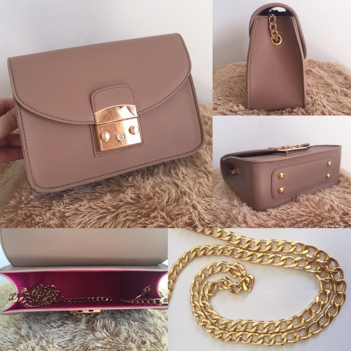 Jual Tas Selempang Wanita Furla Metropolis Premium Furla Jual Tas Selempang Wanita Furla Metropolis Premium Furla