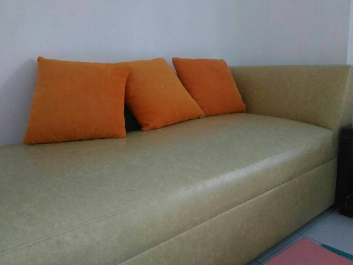 Preloved Sofa Leather Sectional Preloved Sofa