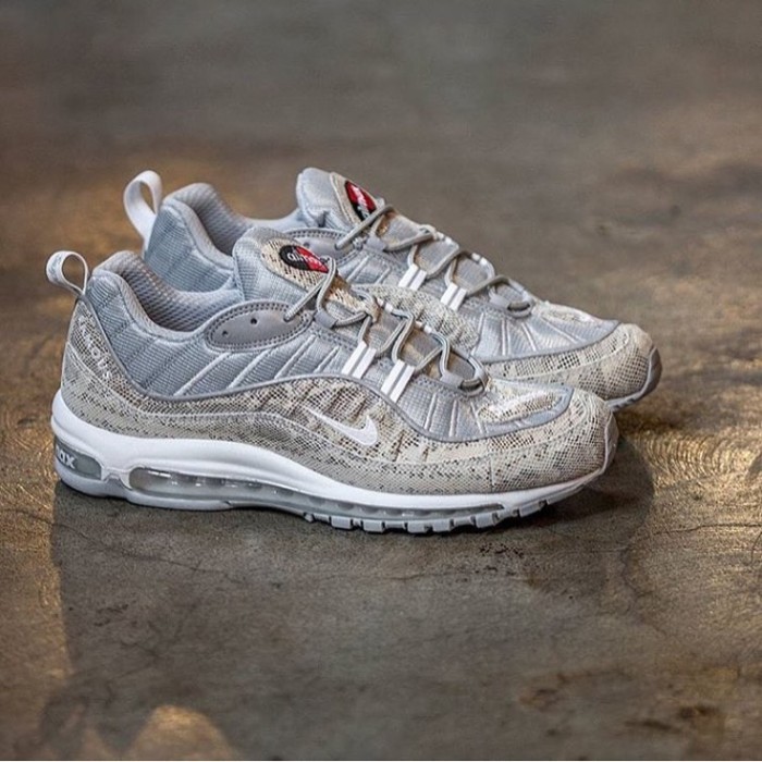 nike air max 98 x supreme