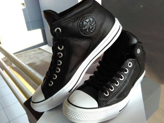 converse mid leather