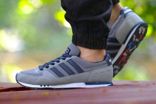 Info Sepatu Online Travelbon.com Info Sepatu Online Travelbon.com