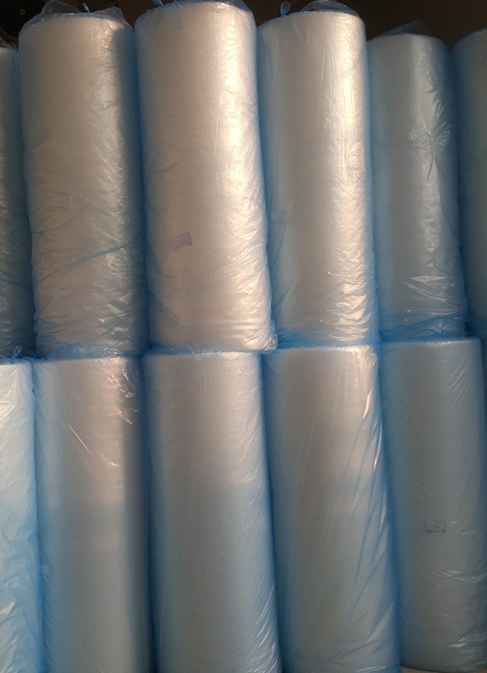 jual bubblewrap bubblepack roll wrap pack plastik gelembung 1 roll kece jual bubblewrap bubblepack roll wrap pack plastik gelembung 1 roll kece