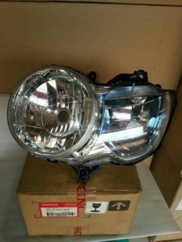 REFLEKTOR LAMPU DEPAN TIGER REVO