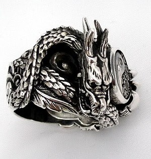 Harga Dragon Yin Yang Ring Hargano.com Harga Dragon Yin Yang Ring Hargano.com