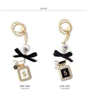 C Perfume/Gantungan Tas Wanita/Women Bag/pomm korea .