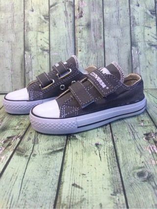 converse strap shoes