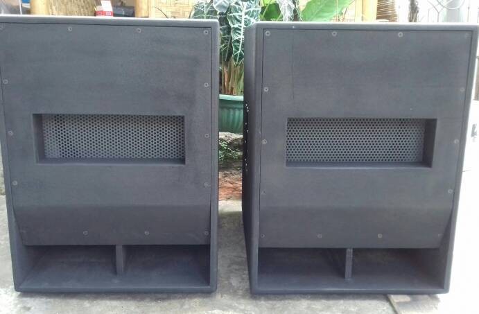 Jual BOX Speaker 18" SUBWOOFER Model RCF SUB-718AS 