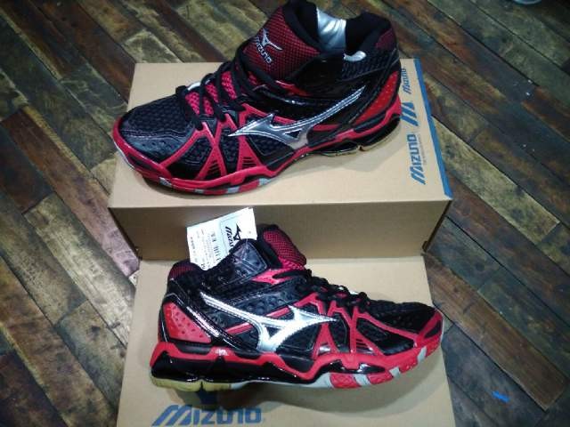 mizuno tr
